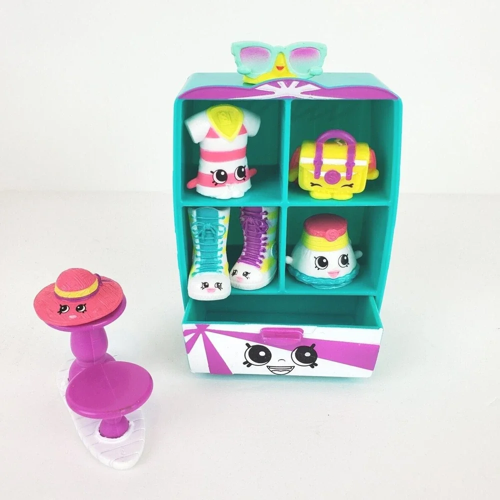 SHOPKINS Season 3 Fashion Spree COOL CASUAL Weekend Wardrobe LOT